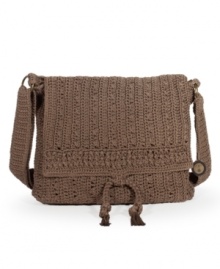 Feel your free-spirited side with this '70s-inspired crochet crossbody from The Sak. Roomy interior provides pockets and compartments for all your day-to-day essentials, while the convenient crossbody strap offers instant versatility. Pairs perfectly with flowy summer dresses or t-shirt and jeans.