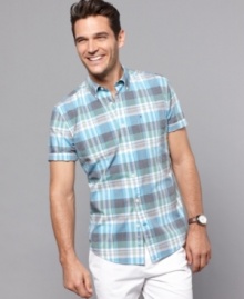 With a crisp plaid, this shirt from Tommy Hilfiger takes on your weekend in style.