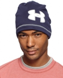 Go ahead and tell the barber you want a close crop. This winter, Under Armour keeps you warm and well-covered with a beanie that soft fleece on the outside and even softer EVO ColdGear lining on the inside.