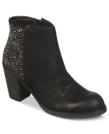 Studded detail along the back ankle of Carlos by Carlos Santana's Driskill booties gives this style some major shine.