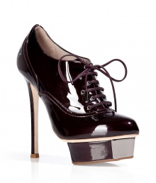 Luxurious pumps in purple patent leather with laces - Violet contrast binding - Delicate pencil heel - Small 3 cm (1.2) platform, 12 cm (4.7) stilletto heel - A shoe that fits perfectly with all high-fashion outfits - Styling tip: for a cocktail dress or wide flared trousers with a tie blouse