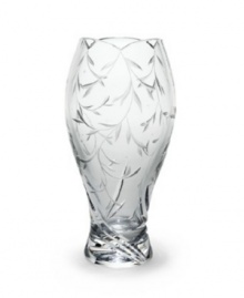 A delicate, etched vine motif and a scalloped rim infuses your décor with gentle sophistication. Qualifies for Rebate