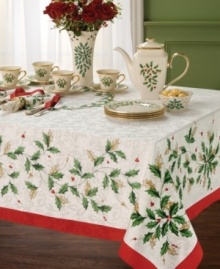 Start a new Christmas tradition with this round tablecloth from Lenox. A lavish holly motif embellished with gold leaves and bright red trim captivates everyone around your table. Use with Holiday dinnerware to create an exceptionally festive setting.