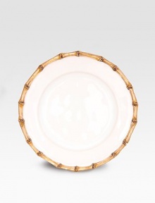 An elegant, extremely versatile small plate in lasting ceramic stoneware with handpainted bamboo detail. From the Classic Bamboo Collection7½ diam.Ceramic stonewareDishwasher safeImported 