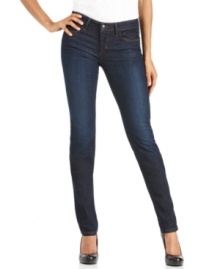 Look sleek in this pair of skinny jeans from Joe's Jeans. They're a versatile style that can be worn with everything from heels to boots.