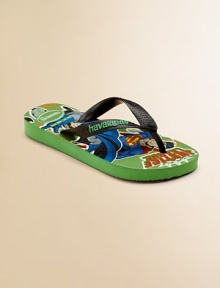 Slip their feet into these super-comfy rubber flip flops with a glow-in-the-dark superhero theme for an eternally cool, summer feel.Slip-on stylePVC upperRubber soleMade in Brazil