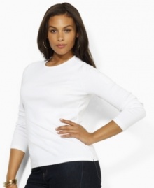 Lauren by Ralph Lauren's classic plus size tee is cut from comfortable ribbed cotton with a patch pocket at the left sleeve featuring Ralph Lauren's embroidered monogram.