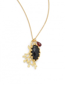 THE LOOKOnyx pendant with textured prong settingCurved branch detailGarnet accent 18k yellow goldplated brassHook claspTHE MEASUREMENTPendant length, about 1.5Length, about 18ORIGINMade in USA