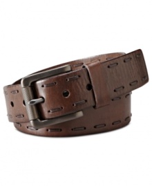 Truly the essence of vintage style, you'll love our rich leather Jed belt. A dark contrast stitching makes it unique.