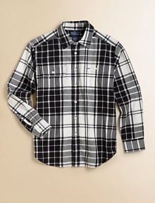 Rendered in warm brushed cotton twill, the classic Matlock plaid shirt is ruggedly handsome.Point collarLong sleeves with barrel cuffsButton-frontButton-flap patch pocketPatch pocketCottonMachine washImported Please note: Number of buttons may vary depending on size ordered. 