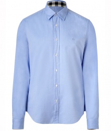 Casual and cool with its classic styling and super soft cotton, Burberry Brits cornflower button-down is a timeless choice for all 4 seasons - Cutaway collar, long sleeves, buttoned cuffs, button-down front, tonal embroidered logo at chest, shirttail hemline - Classic straight silhouette - Wear with chinos and bright leather loafers