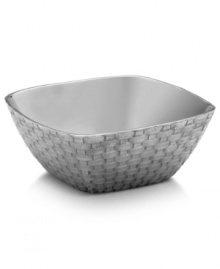 With the look of a basket and brilliance of metal, the Vineyard square bowl by Towle presents everything from fruit to salad with timeless charm. Cast aluminum develops a beautiful patina for added character.