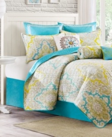 Modern allure! This Echo Hudson Paisley sham is embedded with a soft, quilted texture and features a fresh color pallet of turquoise & chartreuse.