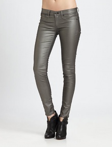 A stretchy, metallic style with a five-pocket design, crafted with quality and attention to details.THE FITFitted through hips, thighs and legsRise, about 8Inseam, about 30THE DETAILSZip flyFive-pocket style60% cotton/35% polyester/5% Lycra® spandex; dry cleanMade in USA of imported fabricsModel shown is 5'9 (175cm) wearing US size 2.