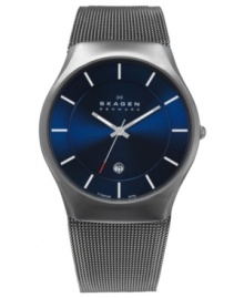 With a tough mesh bracelet, this Skagen Denmark watch brings an edge to your everyday.