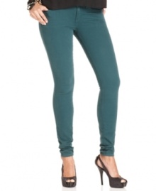 A fall must-have, these GUESS skinny jeans feature a teal wash that hits the colored-denim trend right on the mark!