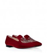 An elegant take on this trend-favorite style, Emilio Puccis rich red slippers lend an ultra luxe edge to daytime looks - Round toe, metallic embroidery, tonal leather piping - Slips on - Wear with tailored trousers and just as bright tops