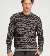 A slub-cotton style with an intriguing print and classic raglan sleeves.Pullover styleRaglan sleevesAbout 33 from shoulder to hem65% cotton/35% polyesterDry cleanImported