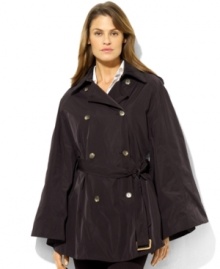 Constructed with a chic, cinchable waist and epaulets at the shoulders, Lauren Ralph Lauren's sophisticated taffeta poncho provides enduringly stylish shelter from the rain.