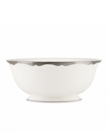 Take a shine to the Trimble Place serving bowl. Modern bone china hit by a wave of platinum embodies the unfussy yet undeniable elegance of kate spade.