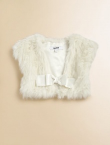 Add instant glamorous appeal to any style with this playful faux fur shrug complete with a satin bow accent.Faux fur designV-neckCap sleevesBow accentFront snap closurePolyester/Acrylic/ModacrylicMachine washImportedThis style runs true to size. We recommend ordering your usual size for a standard fit. 