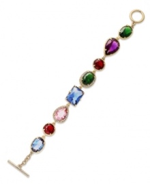 Shape up your style with this geometric bead bracelet from Lauren Ralph Lauren. In varying vibrant colors, the resin and glass beads add a luxe touch. Crafted in 14k gold-plated mixed metal. Approximate length: 7-1/2 inches.