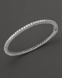 An undisputed classic from Roberto Coin, this gorgeous diamond tennis bracelet in 18 Kt. white gold is the pinnacle of style.