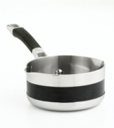 This Anolon saucepan is designed for stovetop style with seamless dual pour spouts to keep countertops clean. Three layers of metal compose the exceptional body: a thick inner core of quick and even heating aluminum is sandwiched between gleaming stainless steel. Limited lifetime warranty.