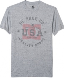 With a worn-in vintage vibe, this t-shirt from DC Shoes is the weekend mainstay you'll look forward to wearing.