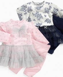 Cater to the tiny dancer in her with this whimsical tutu tunic and legging set from Little Me.