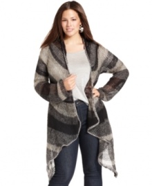 Cozy up in cooler weather with Lucky Brand Jeans' long sleeve plus size cardigan, punctuated by a handkerchief hem.