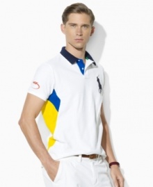 Ralph Lauren's official limited edition US Open polo shirt is crafted from moisture-wicking piqué in a trim-fitting, color-blocked design.