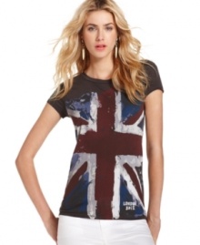 Here come the British! The Union Jack makes a splash on this RACHEL Rachel Roy tee for cute, casual style!