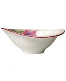 Prolong spring with the lively Mariefleur dip bowl. Splashy colors adorn premium white porcelain edged in red and crafted in a whimsical leaf shape. Mix and match with New Cottage dinnerware, also by Villeroy & Boch.