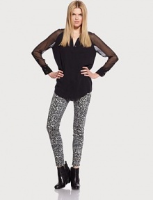 Bold leopard print pops on ultra-skinny stretch denim.THE FITSlim fitRise, about 8Inseam, about 29THE DETAILSZip flyFront and back pockets98% cotton/2% elastaneMachine washMade in USA of imported fabric