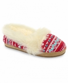 Roxy's Biscotti faux-fur slippers make putzing about a fun and colorful affair.