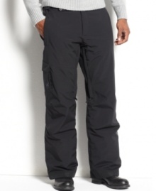 Perfect for playing in the powder, these wind-and-water resistant Spyder ski pants are designed to keep you comfortable.