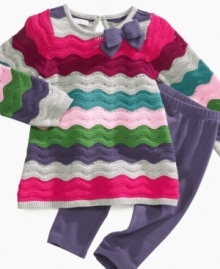 Give baby a style bump with this knit sweater tunic and matching leggings set from First Impressions.