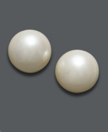 Capture the elegance of effortless style. Charter Club's chic studs feature shimmery simulated plastic pearls (8 mm) in a mixed metal post setting.