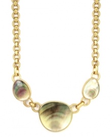 Hypnotizing fashion. Mesmerizing brown mother-of-pearl shell pieces stand out on his collar necklace by Jones New York. Crafted in worn gold tone mixed metal. Approximate length: 17 inches + 3-inch extender.