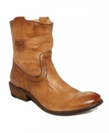 Frye's Carson tab short boots add instant western style to your look.