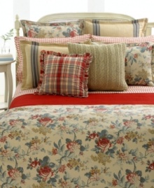 Classic cable knitting graces your bed with traditional style and comforting cotton. Back button closure; jersey lining.