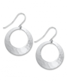 A touch of silver. Giani Bernini's pretty and petite open circle earrings feature a unique hammered surface in sterling silver. Approximate drop: 1 inch.