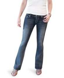 A faded blue wash and lightly-distressed details adds antiqued flavor to Levi's skinny flares. They already look perfectly worn-in but without the work!