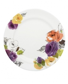 Featuring a mix of edgy, artsy blooms in modern porcelain, Charcoal Floral dinner plates from kate spade new york lends chic new style to casual tables. (Clearance)