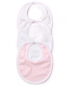 Bundled in a chic logo bag, this adorable bib set makes dinnertime a more stylish affair.