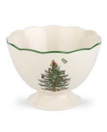 With an historic pattern and fluted silhouette, the Christmas Tree footed bowl from Spode's collection of serveware and serving dishes is a festive gift to holiday dining. A full evergreen tree with baubles, tinsel and perfectly wrapped packages sets the table for celebration.