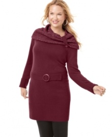 Score a key item of the season with Extra Touch's long sleeve plus size tunic sweater, punctuated by a cowl neckline and belted waist. (Clearance)