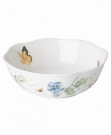 With a gently scalloped rim and whimsical flower and butterfly motif, this all-purpose bowl is a delightful way to serve any entree, savory or sweet. Mix and match with the rest of the Butterfly Meadow collection. Qualifies for Rebate