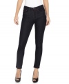 With an ultra dark wash and high rise, these Joe's Jeans skinny jeans are perfect for looking sleek & chic this spring!